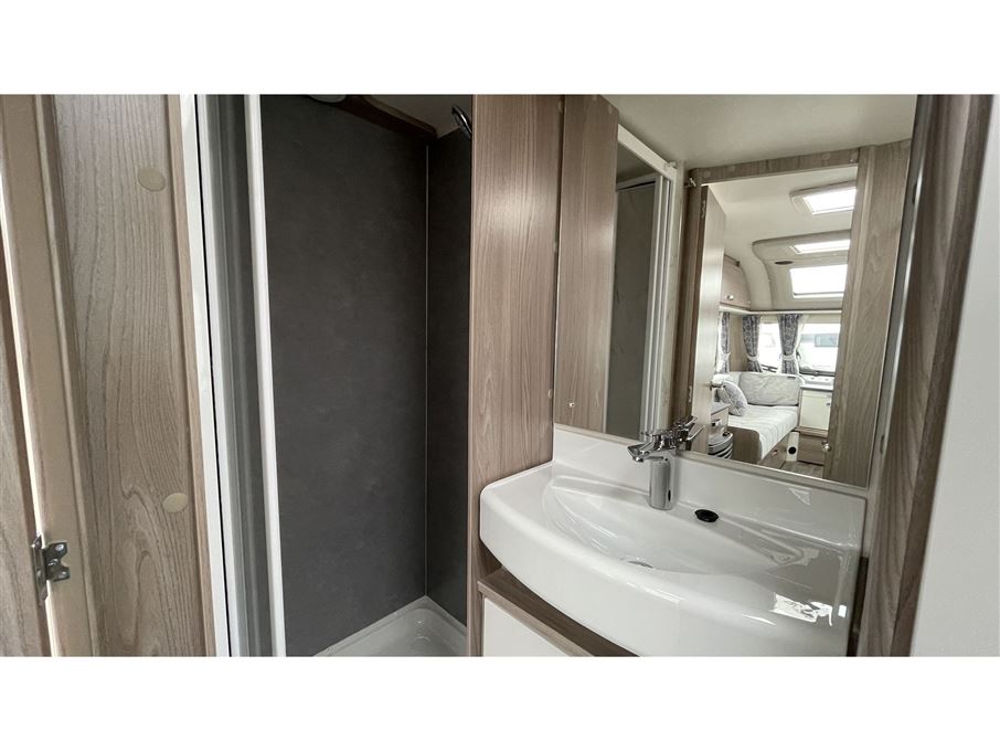 Sprite Mondial 420 SE